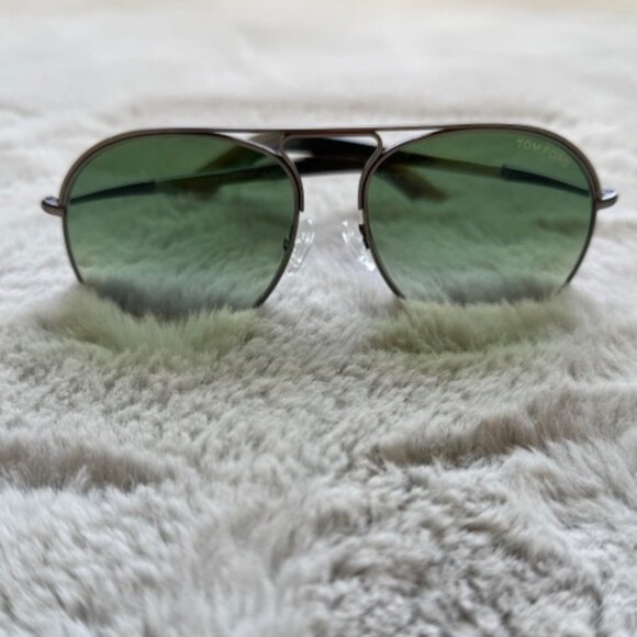 Tom Ford Aviator Sunglasses - Picture 4 of 13